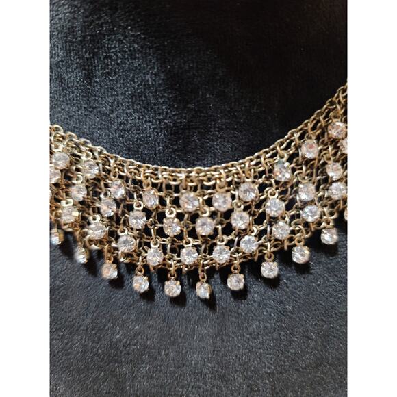 Women's Elegant Gold Tone Crystal Necklace With Lobster Clasp Sparkling Design - Picture 3 of 6